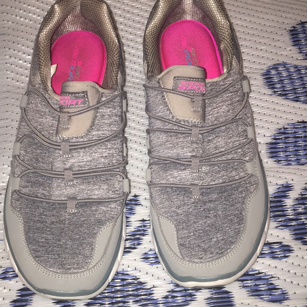 Women’s sneakers